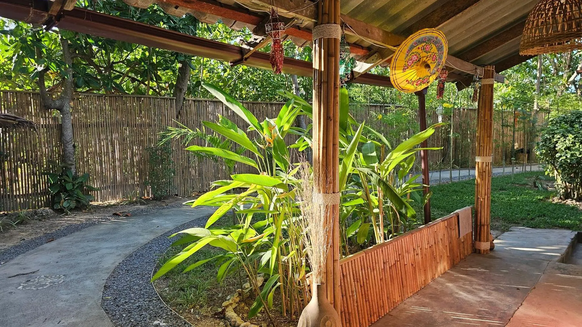 The Mellow Mango Ko Lanta 0*,  Thaïlande